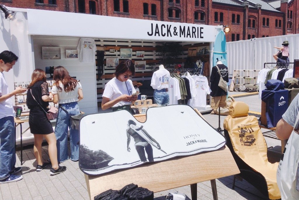 JACK & MARIE