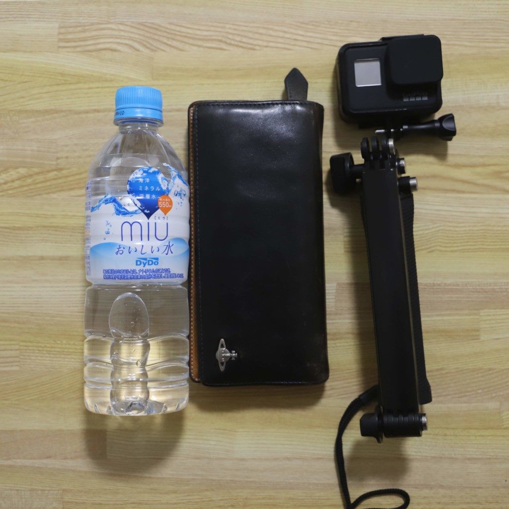 メインポケット 収納例 中身